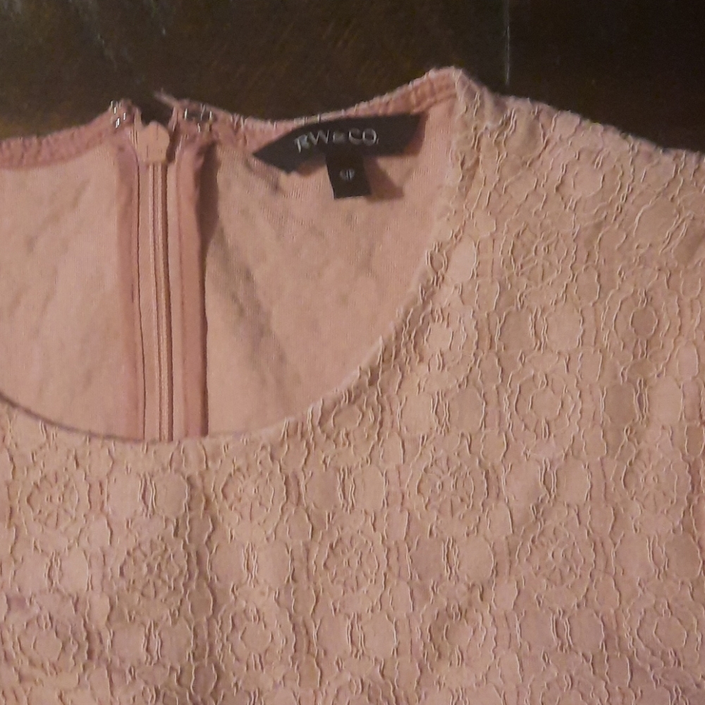 Pink blouse - Picture 2 of 8